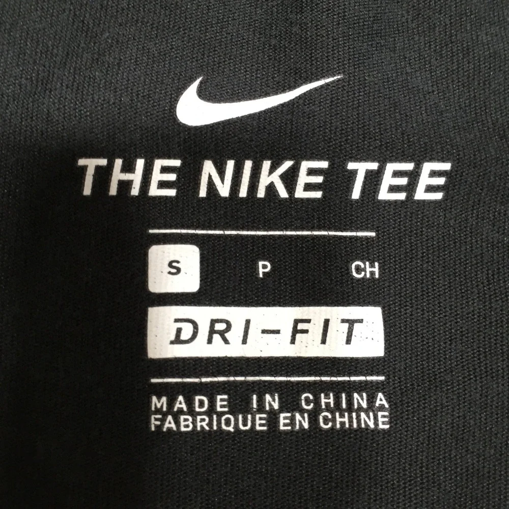 Nike Mens T-Shirt Dri-FIT Graphic Logo Small Black